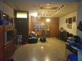 Dijual Rumah dan Pabrik di Jalan Laksana Kiaracondong Bandung