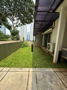 Dijual apartemen rumah Cosmo Park - Thamrin City - Jakpus