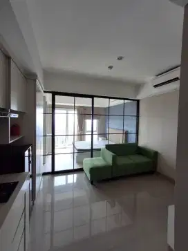 DIJUAL APARTEMEN BREEZE TOWER