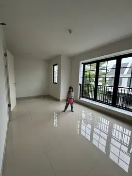 DIJUAL CEPAT   Rumah Siap Huni Di GrandHarvest  Surabaya