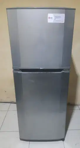 jual kulkas lg 2 pintu kondisi normal