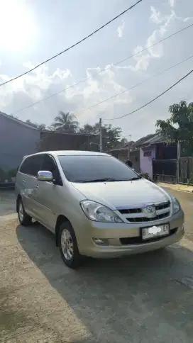 Toyota Innova 2006 Siap Pakai, Kondisi Terawat, Ban Tebal, Harga Nego