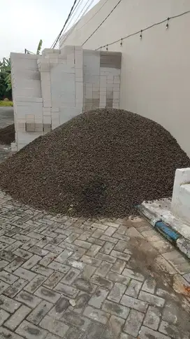 Koral / Tensla Segala Ukuran – Siap Kirim untuk Proyek Pondasi & Beton