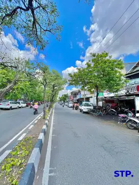Ruang Usaha Raya Karangmenjangan Surabaya Murah SAM.YA5117