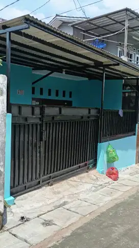 Dikontrakan 1 rumah baru di renovasi (per 3 bulan)
