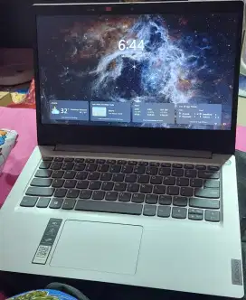 Lenovo IdeaPad Slim 3 14ADA05 UQID AMD 3020e
Win11 Home 4GB 256GB