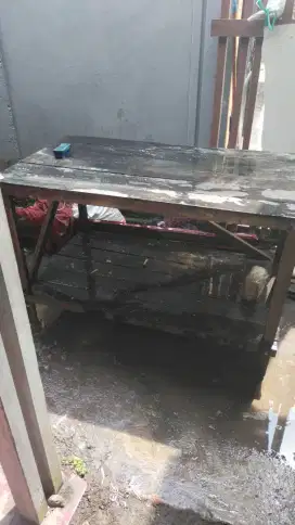 Meja Ulin bisa untuk jualan