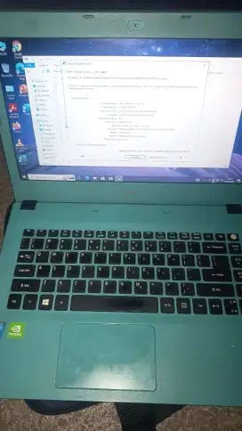 Laptop acer aspire E5 473 G