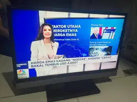Tv led 29in merk toshiba minus 1 rambut