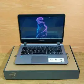 Laptop Asus A407M intel Celeron N4000 ram 4gb/SSD 256gb 14 inch