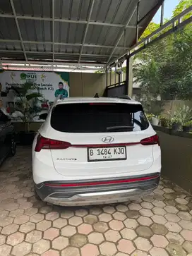 Hyundai Santa Fe 2022 Bensin