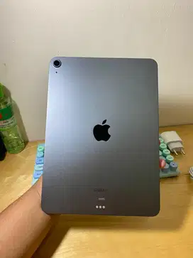 iPad Air 5 M1 256GB iBox Wifi Only | Free Keyboard & Mouse