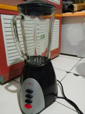 Blender Maspion 1.25 Liter