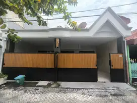 Disewakan Rumah Mewah Taman Pondok Indah Wiyung dkt Pakuwon