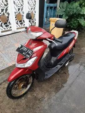 Yamaha Mio 2011 ss lengkap mesin bagus stater tokcer,Bks kab,plat 2026