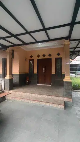 Dijual Rumah Luas di Heuleut Kadipaten Majalengka