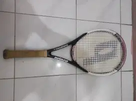 RAKET TENIS PRINCE SHARAPOVA 26