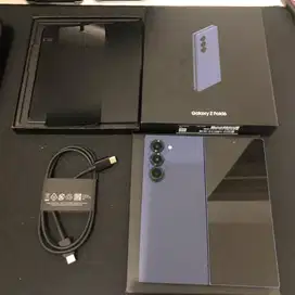 Samsung Z Fold 6 512GB sein garansi agustus 2025