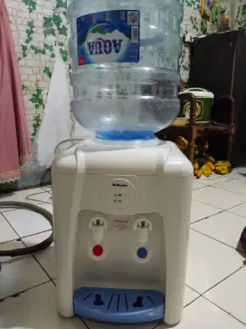 Dispenser Miyako + Galon Aqua