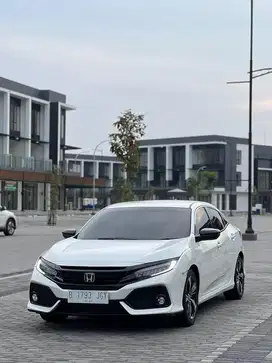 Civic Turbo HB 2017