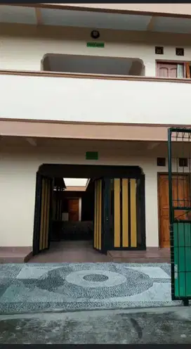 Bangunan Kost 20 Kamar Strategis Prospektiv Area Maguwoharjo Depok