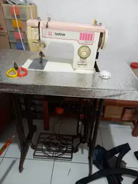 Mesin jahit brother portable normal