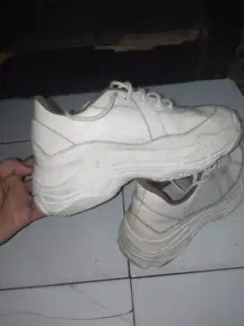 Sepatu Cewe Elario Size 41