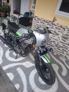 Benelli 152 Plat B