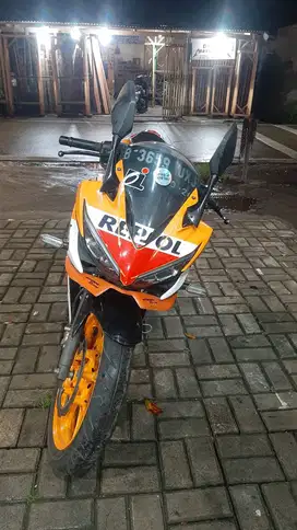 CBR 150 REPSOL 2019 LOW KM ORIGINAL JUALBELI/TT/TUNAI NEGOBENSIN