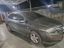Di jual honda city 2011