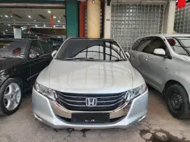 ODYSSEY AT 2010 KM RENDAH SILVER / MODEL THN 2011 (BINTANG MOTOR)