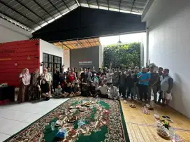 Dicari karyawan sopir tukang cuci buat showroom mobil bekas