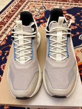 sneakers On cloud (cloudnova x / size 44)