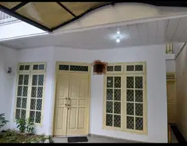 Disewa rumah Siap huni Pondok kelapa Jakarta Timur