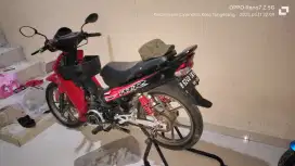 Yamaha fiz r 2003 warna merah