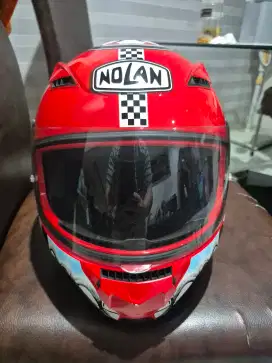 Helm Nolan N605