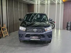 Toyota Hilux 2.5 Single Cabin Pick Up 2018 Diesel Solar