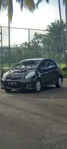 Toyota Yaris 2012 Bensin