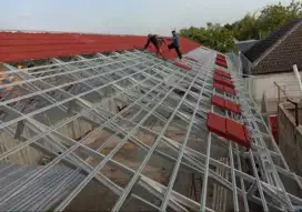 Jasa tukang perbaikan atap bocor talang air Renovasi rumah