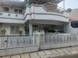 Rumah Lama 2lt di Jl Joget Kelapa Gading Jakarta Utara