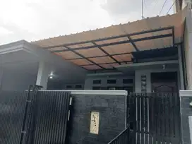 Disewakan rumah renov LB 100 LT 112