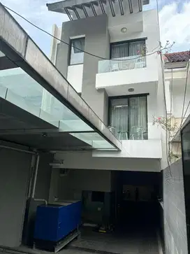 Jual rumah kosan area prime wijaya senopati keb.baru jaksel