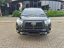 TOYOTA INNOVA 2.0 V AT MATIC BENSIN 2022 HITAM KM 40RB