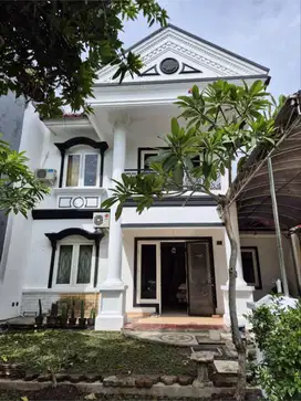 RUMAH LAGUNA REGENCY, PAKUWON CITY, FURNISH, MINIMALIS