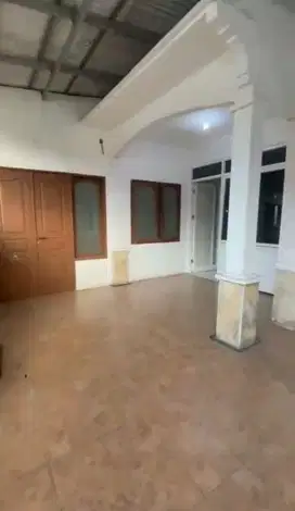Jual Rumah dukuh pakis Selangkah ke Mayjend Sungkono Dukuh Kupang