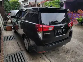 Toyota Kijang Innova Inova Reborn V Matic AT Tahun 2017 Hitam , 2018