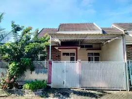 Dijual Rumah Grand Royal Regency Wage, 1 Lantai Non-Standard, 950 Jt