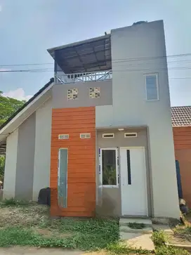 Dijual rumah hoek semi furnish di Mutiara Gading City, Babelan,Bekasi