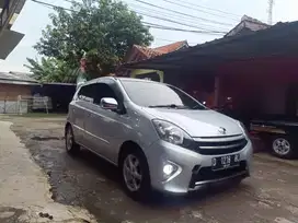 Mulus Istimewa Low Km! Toyota Agya G Automatic Warna Silver Tahun 2014