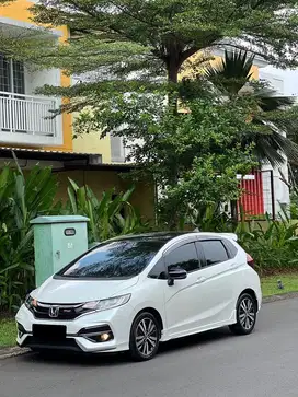 Honda jazz 1.5 RS gk5 2020 at tgn 1 dr baru low km